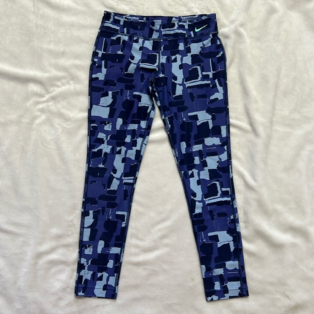 Nike Girl’s Dri Fit Leggings-size L